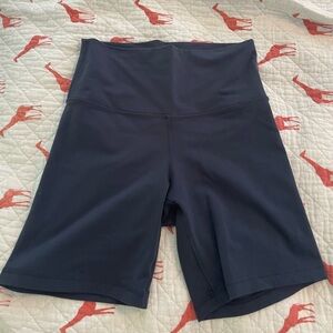 Aritzia TNA Cheeky High Rise 7” Short, M